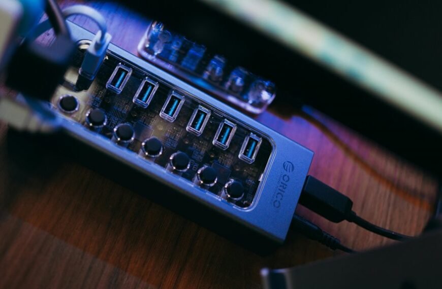 digital intelligence web hub